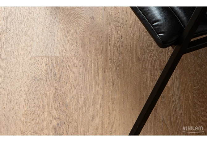 Кварц-винил Дуб Гранада (1227*232*2,5 мм) — купить в Миллерово